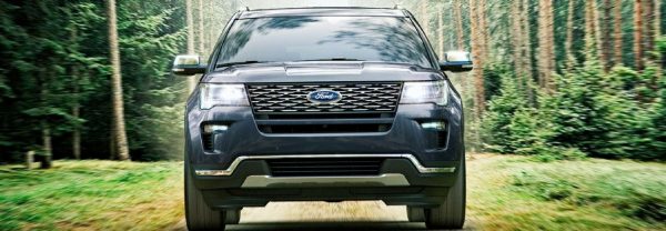 A front-facing image of the 2018 Ford Explorer